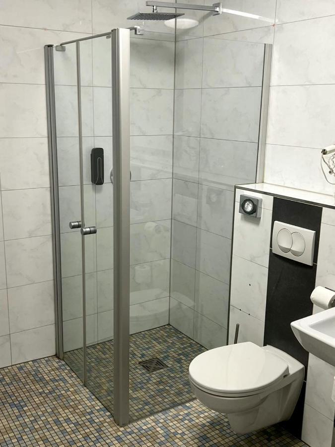 Hotel Villa Am Paradies Jena Buitenkant foto